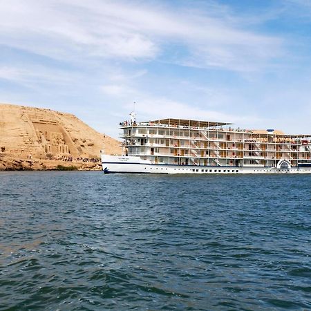 Moevenpick Prince Abbas Lake Nasser Cruise, Every Monday Four Nights From Aswan, Every Friday Three Nights From Abu-Simbel - Including Excursions And Sightseeing Buitenkant foto